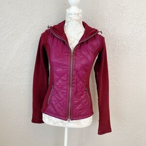 Athleta Women's Burgundy Puffer Jacket
